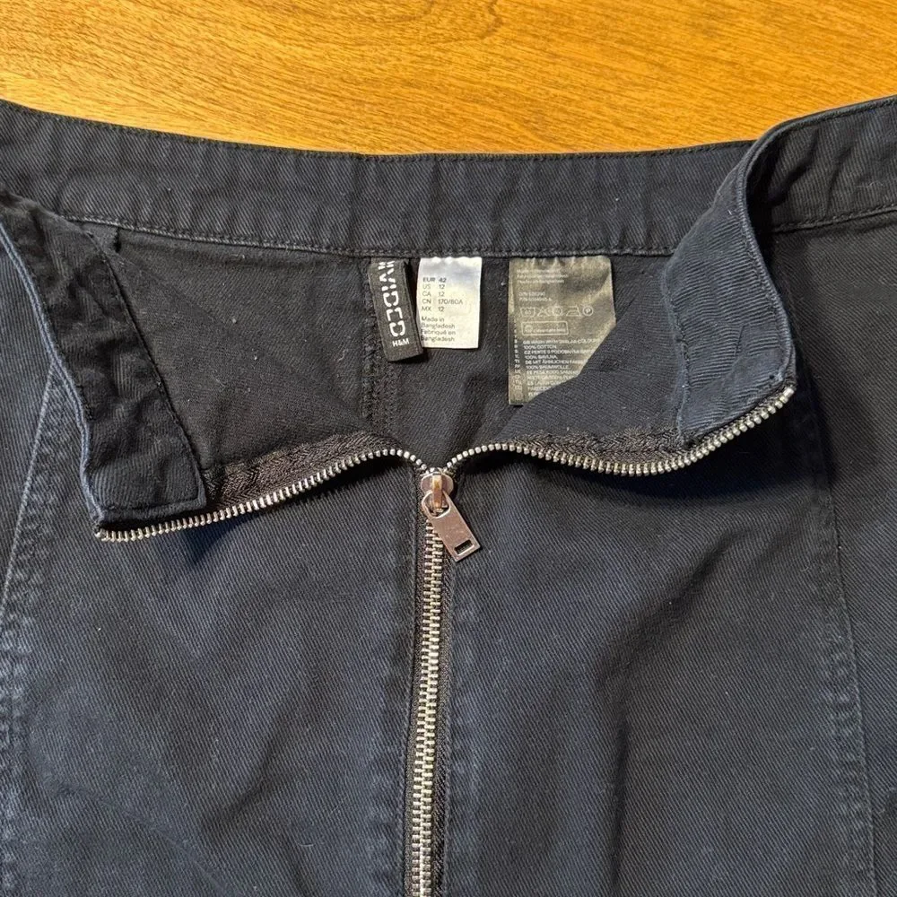 H&M Divided Black Denim Pencil Skirt with Zipper